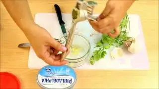 Cómo hacer queso para untar con perejil y ajo.