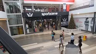 SOUTH AFRICA / A ROUND IN SOUTHDALE MALL JOHANNESBURG