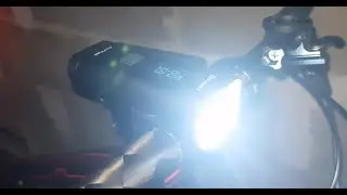 Top Olight Bike Helmlampen Allty RN2000 / RN 120 Top Outdoor 2000 Lumen LED Light