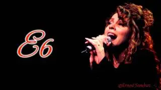 Mariah Carey - 5 Octaves in 2 minutes (LIVE)