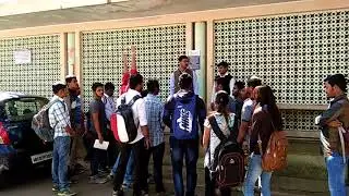ABVP karyakarta addressing a youth on JNU issue!