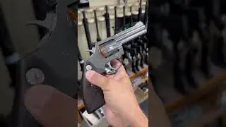 Colt King Cobra Target .357 Magnum Revolver 4.25&Prime; Barrel Matte Stainless Steel Finish.