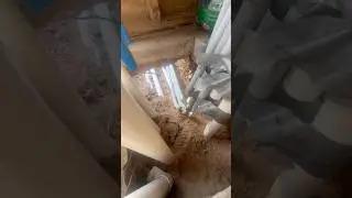 Вот как это выглядит там внизу 👇 #бассейн #строительство #ремонт #шорты