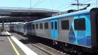 Trains at West Footscray - Melbourne Transport