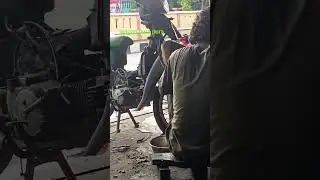 jangan pura pura ingk lihat..