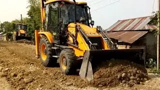 JCB Backhoe Leveling Gravel on Village Road-Backhoe Video