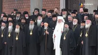 Aproximativ 30.000 de persoane şi 2000 de invitaţi la sfinţirea Catedralei Mântuirii Neamului