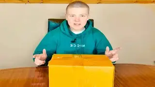 Funniest Unboxing Fail - Massive Snake in Gift Box