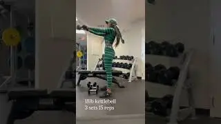 Work out with me. In Bitter Darlings crop formation top, leggings, bandana, and dad hat.