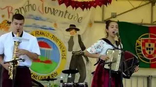 Os Vouguinhas em Villeneuve-le-roi-FRANÇA  Ó Minha Rosinha