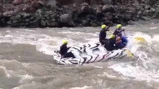 Wild West Guides tackle Yankee Jim Canyon-Revenge Wave