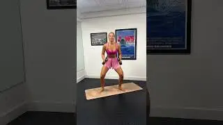 Jumping sumo squat