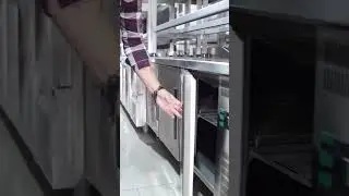 Холодильные столы на кухне ресторана: обзор ТДО