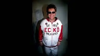Elton John - Your Song - Live in Green Bay 5-30-2003