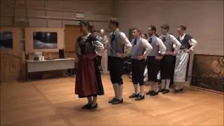 Gruppo folk Aizenponeri a Bellamonte - Il ballo del feudo - 18-7-2019