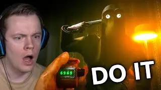 A Totally Normal Game About Clicking 10000 Times - Clickolding
