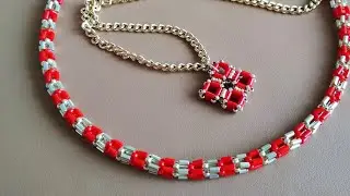 Квадратный жгут из бисера и стекляруса