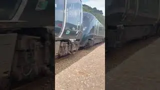 Slow pass by a 10 car GWR class 800 near teignmouth #train #viral