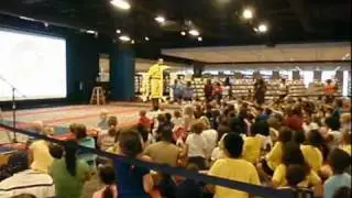 The Man With The Yellow Hat finds CURIOUS GEORGE!