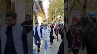 Life at Tehran Grand Bazaar 2025: A Captivating People-Watching Adventure!