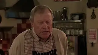 ROY CROPPER LOVES MILFS
