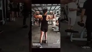 Can finally see the peaks on my back-double-bicep ❗💪 #bodybuilding #pose #gym #muscle #motivation