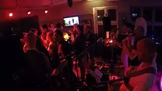 Ultimate 80s party band at The Golden Fleece Chelmsford Saturday 9th April 2022