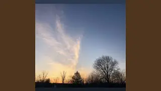 On the Edges of a Thread of Light