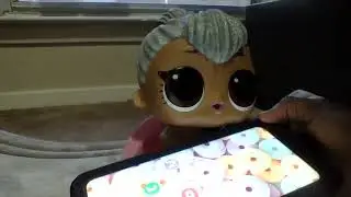Big LOL Surprise Doll: Kitty Queen Drops Her Phone In The Toilet!!!