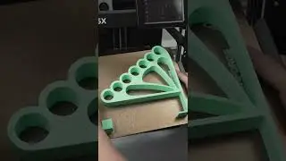 3D printed door hook for 7 clothes hangers with Flashforge AD5X! #3dprinting #3dprinter #flashforge