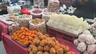 Sunday Market srinagar 😱Hidden Gems! 📚 Books, Clothes & More at Cheap Prices! #viral #vlog 