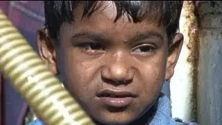 Thirsty City, documentary film on water crisis for slum dwellers in Delhi (India) by Nikhil Sablania