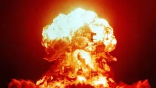 Dr Strangelove: Or How I Learned To Stop Worrying And Love The Paradoxical Nature Of Humanity 💣💥🎆🤯