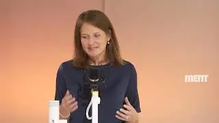 Wanneer een uitnodiging, volgens de etiquette, het best beantwoorden?