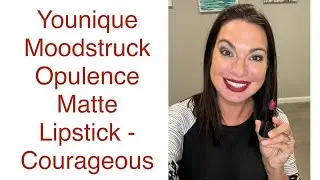 Younique MOODSTRUCK OPULENCE Matte Lipstick - Courageous