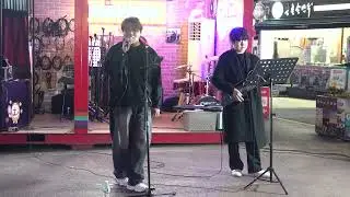 10cm - Spring to Love (for love) cover - Tunify - Hongdae Street R5 Busking Station.