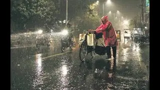 Red alert in four districts in Chenai; IMD warns of waterlogging, traffic disruption