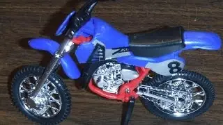 Semi Scale Dirt Bike Motorcycle