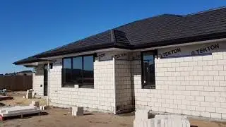 Premier Country Brick Straight Edge in Soapstone colour