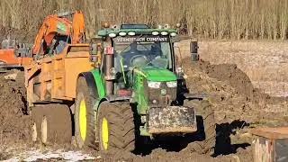 John Deere 6210R & Bennes Maupu #farming #agriculture #johndeere
