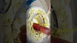 Traditional Wood Pressed Mustard Oil by Vardaan Organics | Farm-to-Doorstep Fresh Oil