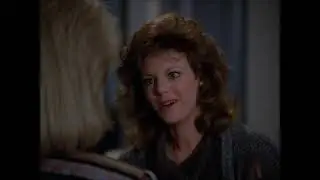 A Creepy Woman Tells Krystle She Can Get Krystina a Heart