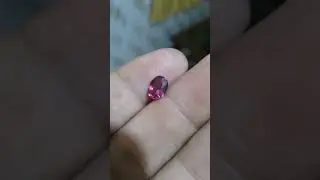 Purple Spinel loop clean 1.8 crt WA 082142664797