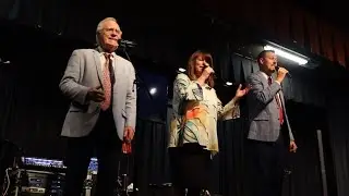 Troy Burns Family - Who Am I 