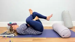 Yin yoga class