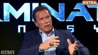 Arnold Schwarzenegger Wearing his AJT Jewellery Skull Ring in Terminator Genisys Interview