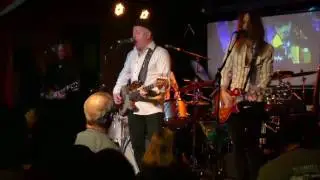 Vibe 2017 The Low Riders feat. John Conlon - Romeo and the Lonely Girl