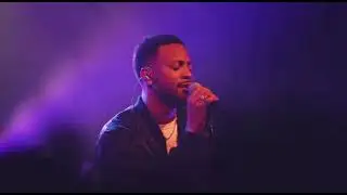 Upbeat R&B Concert Vibes
