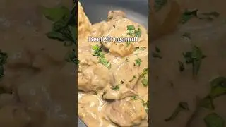 One Pan Beef Stroganoff - Easy Dinner Recipe