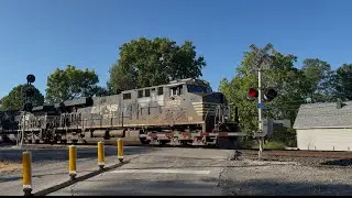Loud GE traction motor rumble!!!  NS 266 picking up speed passing by